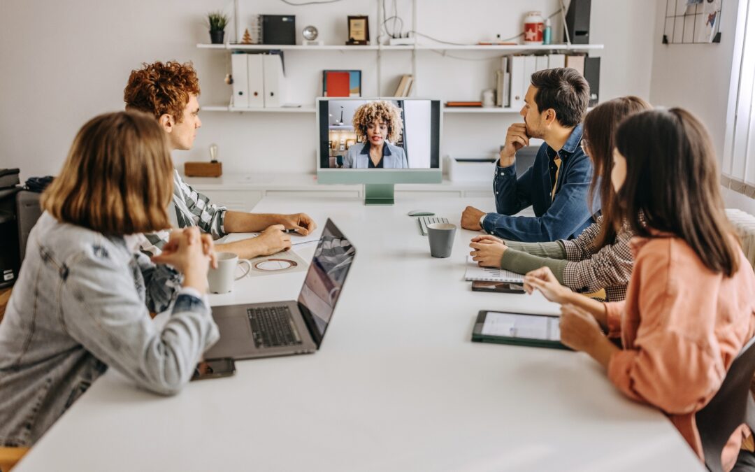 La forza del lavoro ibrido: strategie per mantenere coesione e produttività